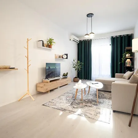 Cozy Near Tia! - Self Check-in - Free Wifi - Netflix *