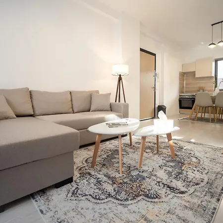 公寓 Cozy Near Tia! - Self Check-in - Free Wifi - Netflix