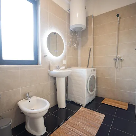 Cozy Near Tia! - Self Check-in - Free Wifi - Netflix Apartment Valias