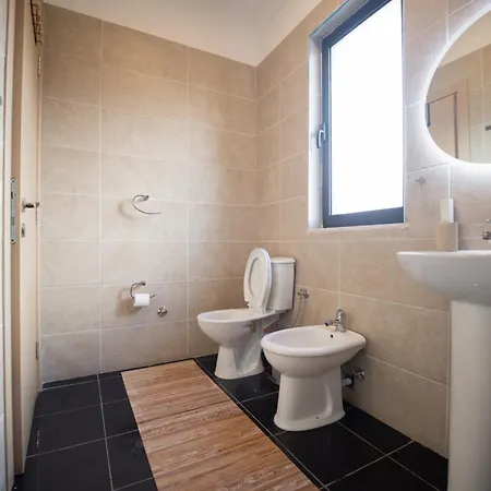 Cozy Near Tia! - Self Check-in - Free Wifi - Netflix Daire